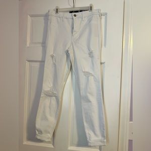 Hollister NWT White high-rise crop jean legging